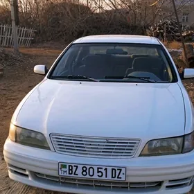 Nissan Cefiro 1995