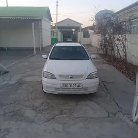 Opel Astra 1999