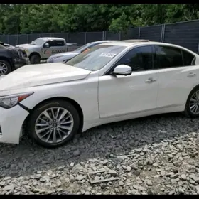 Infiniti Q50 2022