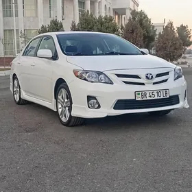 Toyota Corolla 2013