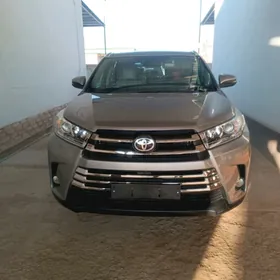 Toyota Highlander 2017