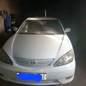 Toyota Camry 2005