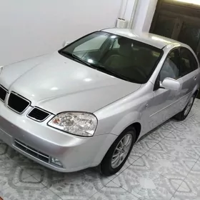 Daewoo Lacetti 2003