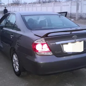 Toyota Camry 2003