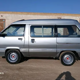 Toyota Town Ace 1990