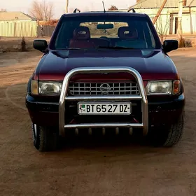 Opel Frontera 1992