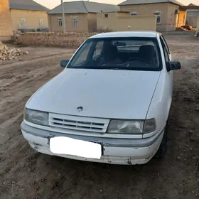 Opel Vectra 1990