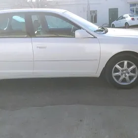 Toyota Avalon 2002