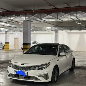 Kia Optima 2019