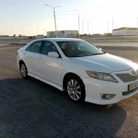 Toyota Camry 2010