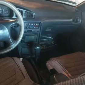 Hyundai Sonata 1996