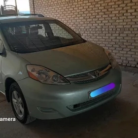 Toyota Sienna 2006