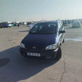 Opel Zafira 2001