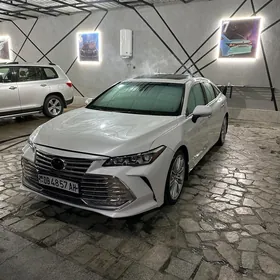 Toyota Avalon 2019