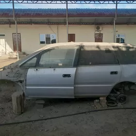 HONDA. ODISSEŸ