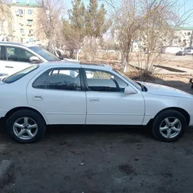 Toyota Camry 1993