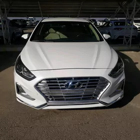 Hyundai Elantra 2019