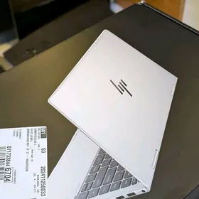 HP x360 (Ultra 7/16GB/512GB)