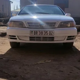 Nissan Cefiro 1995