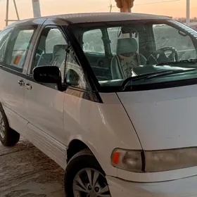 Toyota Previa 1995