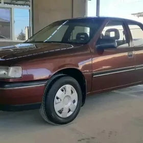 Opel Vectra 1989