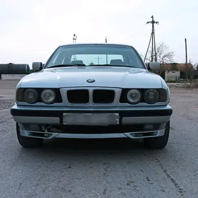 BMW 525 1992