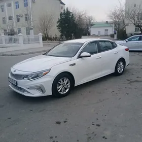 Kia Optima 2020