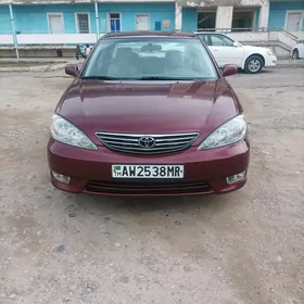 Toyota Camry 2004