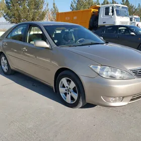 Toyota Camry 2004