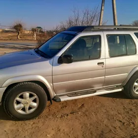 Nissan Pathfinder 2002