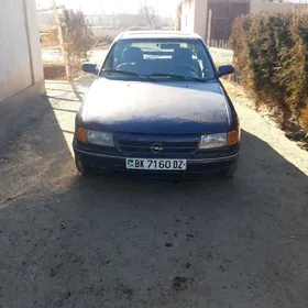 Opel Astra 1992