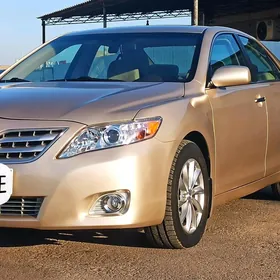 Toyota Camry 2010