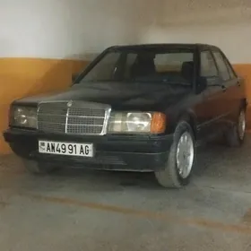 Mercedes-Benz 190E 1985