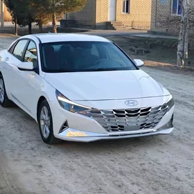 Hyundai Elantra 2021