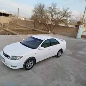 Toyota Camry 2003