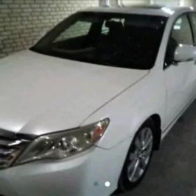 Toyota Avalon 2011