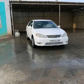 Toyota Camry 2003