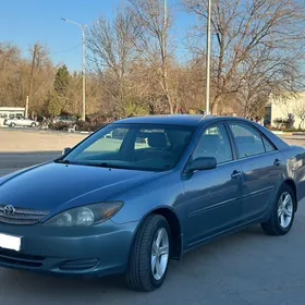 Toyota Camry 2003