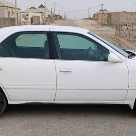 Toyota Camry 2000