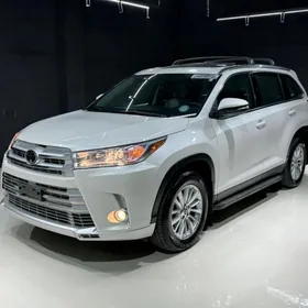 Toyota Highlander 2019