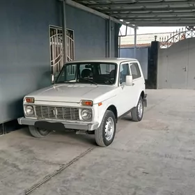 Lada Niva 2005