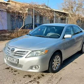 Toyota Camry 2010