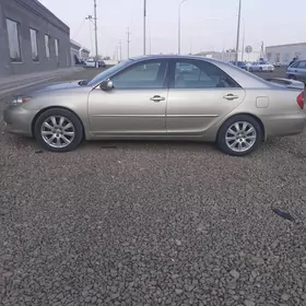 Toyota Camry 2003