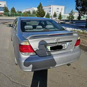 Toyota Camry 2005