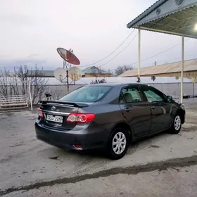 Toyota Corolla 2011