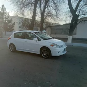 Nissan Versa 2009