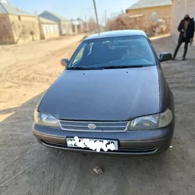 Toyota Carina 1994