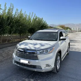 Toyota Highlander 2015