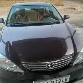 Toyota Camry 2004