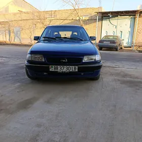 Opel Astra 1995